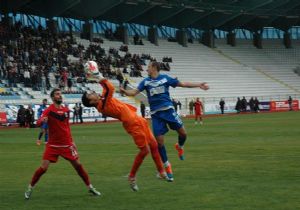 Erzurumspor 8 futbolcuyla anlaştı
